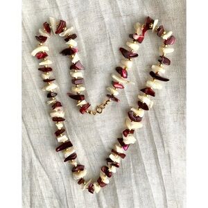 Handmade Mother-of-Pearl Beaded Necklace Shell Chips Red & White